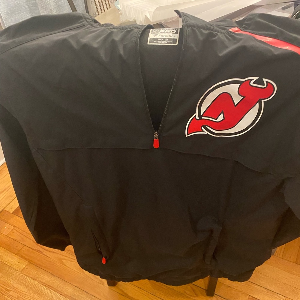 Fanatics Devils pullover with hood